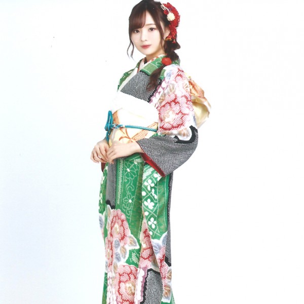 umezawa_minami_002.jpg