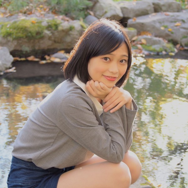 koyama_momoyo_001.jpg