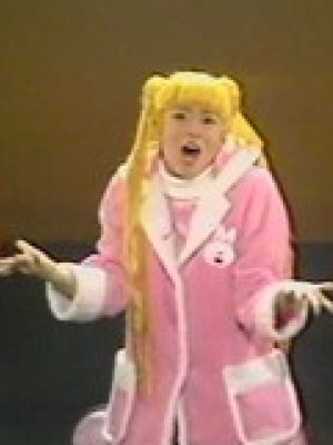 Одежда Усаги в мюзикле "Kassen/Transylvaniya no Mori – Kaiteiban"