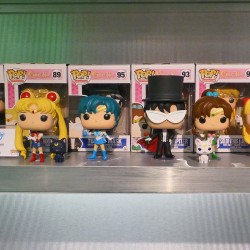 sailormoon-funko-pop-figures-new-york-toy-fair2016b.jpg