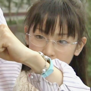 Серебряный Браслет до перевоплощения Ами в Сейлор Меркурий