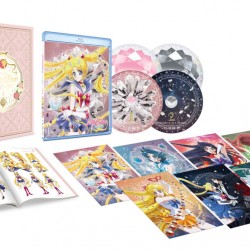 Sailor-Moon-Crystal-English-1.jpg