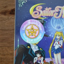 sailor_moon_r_the_movie_blu-ray_tuxedo_masks_face_covered_by_sailor_moon_sticker-1024x681.jpg