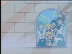 screenshot-anime-sailor-moon-sailor-stars-episode-200-625.JPG
